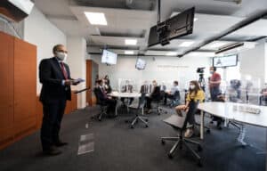 Pais de André Carvalho financiam sala inovadora que eterniza ligação do aluno à UMinho