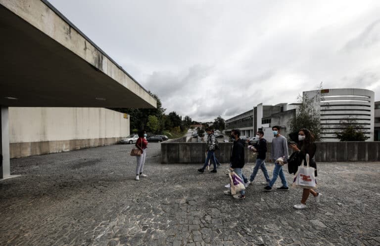 Vagas nos cursos do Ensino Superior com notas mais altas podem aumentar