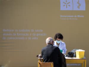 Estudantes de Medicina da UMinho realizam rastreios gratuitos a toda a academia