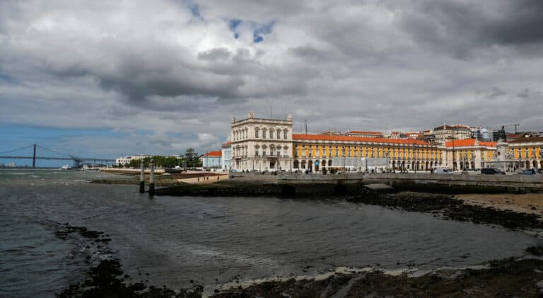 Lisboa não avança na nova fase de desconfinamento. Braga em risco