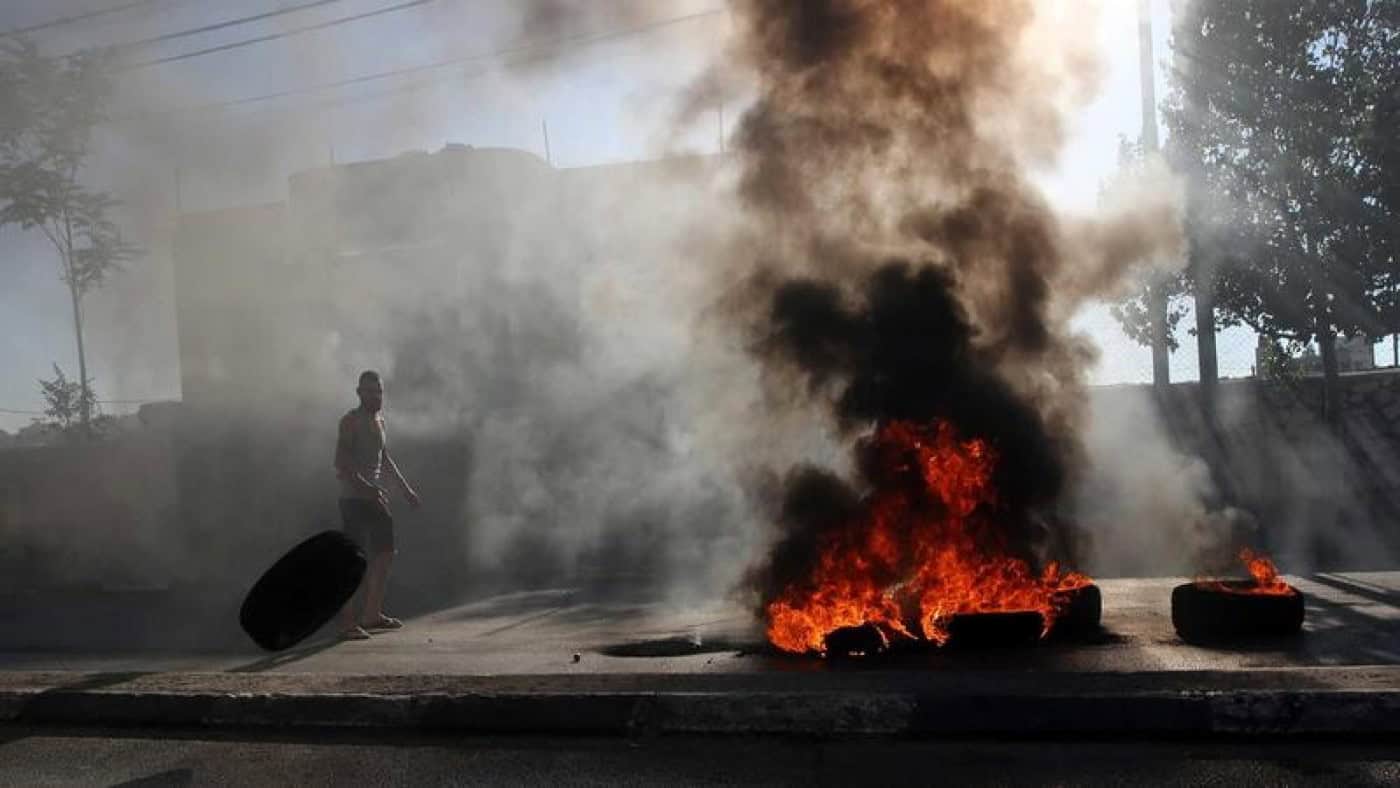 Cessar-fogo entre israelitas e palestinianos foi quebrado