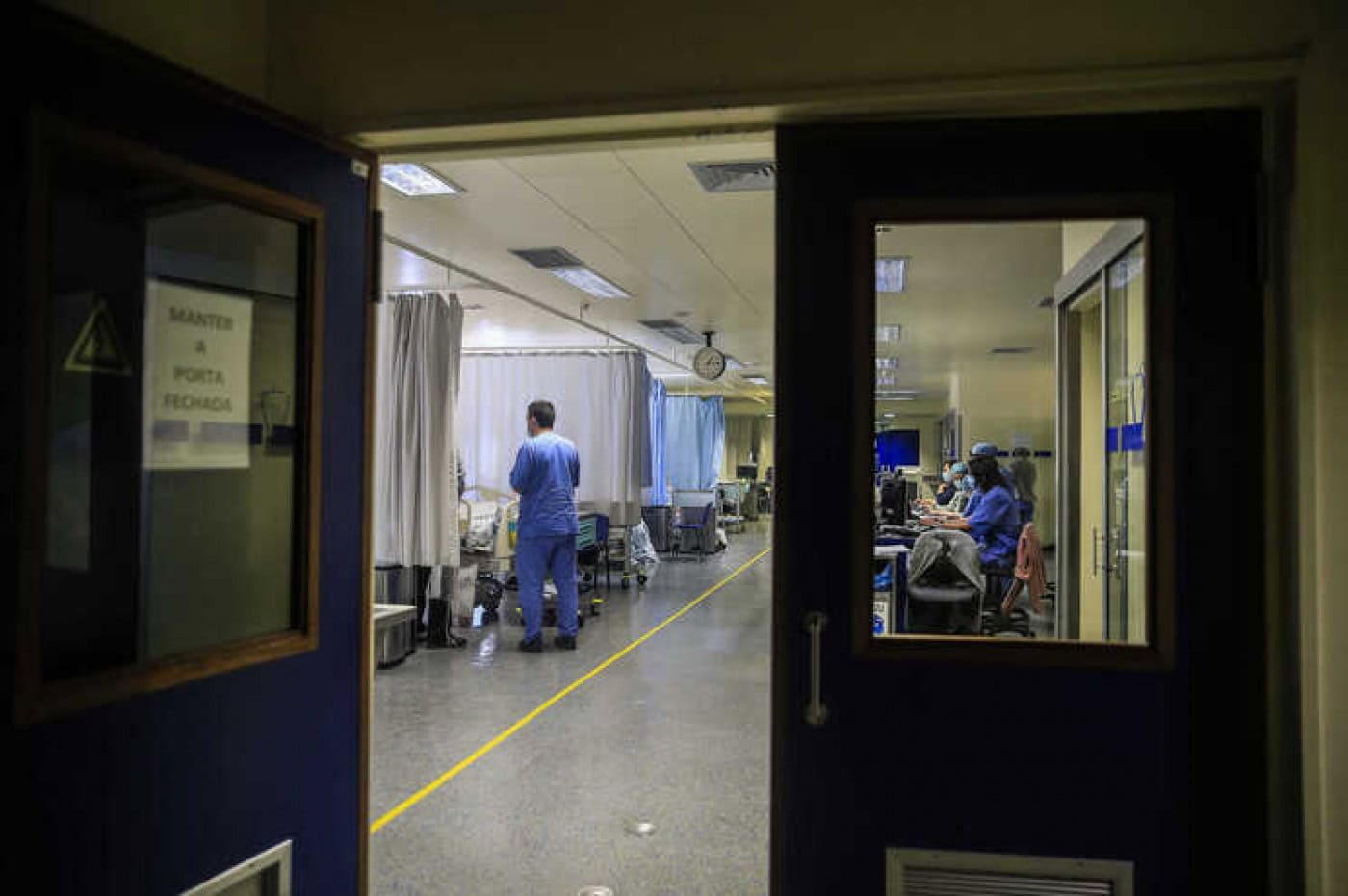 Portugal com mais duas mortes e 1.233 novos casos de covid-19 em 24 horas