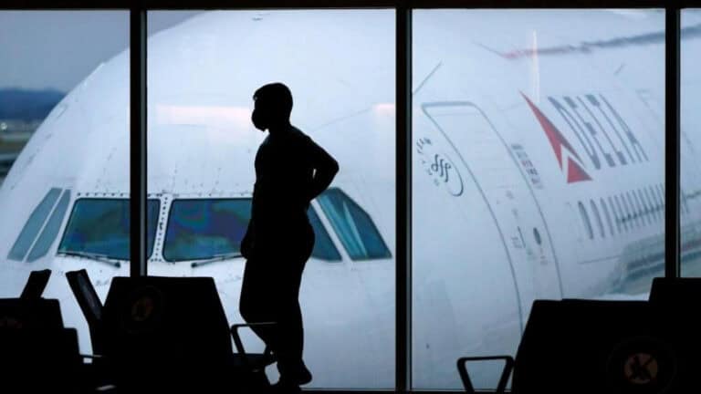 Bruxelas avalia se proibição alemã para viagens de Portugal é proporcional