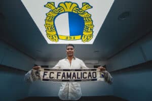 Internacional português Bruno Alves é reforço do Famalicão