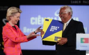 Governo recruta 54 pessoas para controlar dinheiro da bazuca europeia