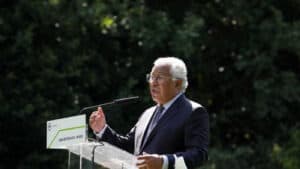 Costa assume que Portugal está "mesmo a enfrentar uma quarta vaga desta pandemia"&nbsp;