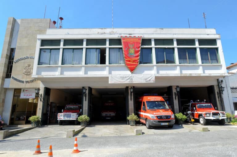 Câmara de Famalicão compra antigo quartel de Riba D'Ave para Governo instalar GNR