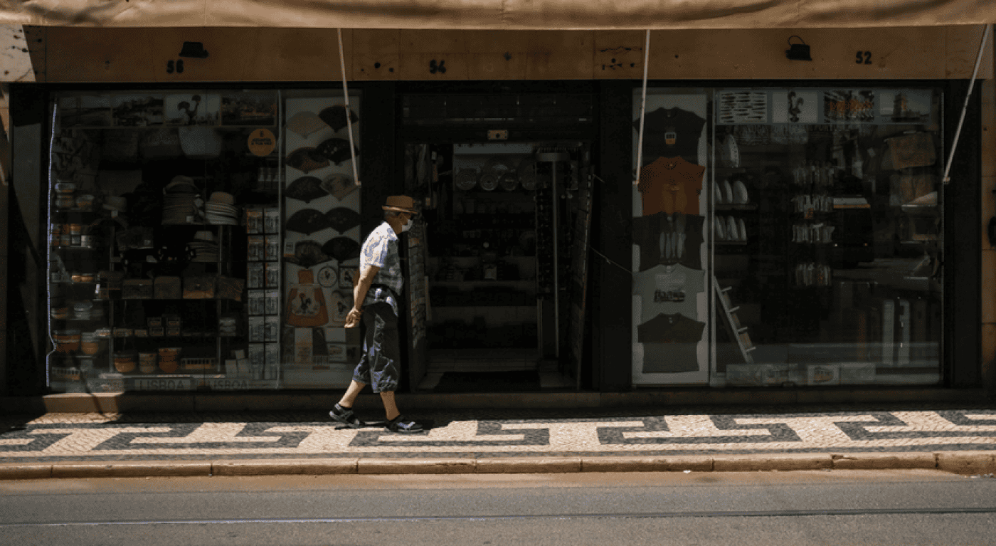 Portugal supera 900 mil infeções. Há mais 3.194 casos e 7 mortes