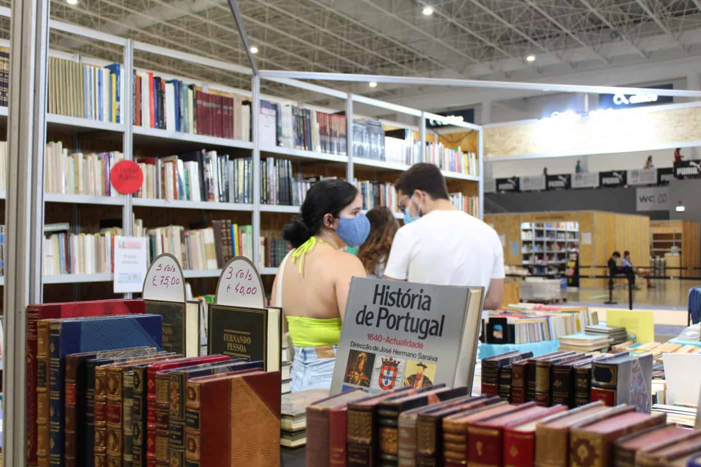 Executivo acredita que a Feira do Livro vai beneficiar da afluência do Centro de Vacinação