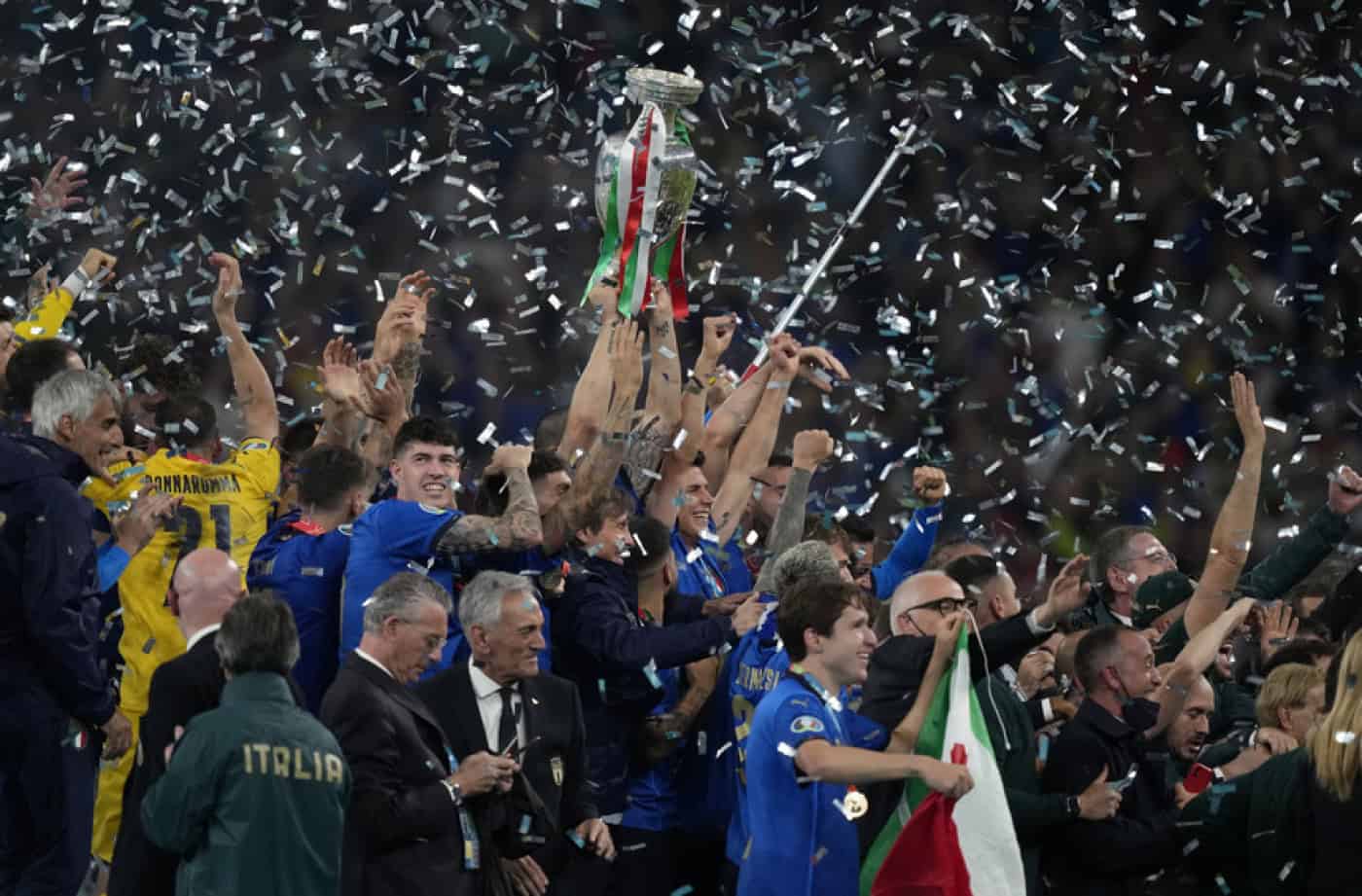 Itália venceu Inglaterra nos penáltis e conquistou Euro