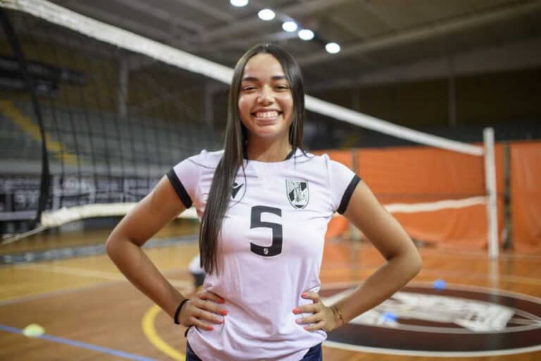 Beatriz Passos reforça a equipa feminina do voleibol do Vitória SC