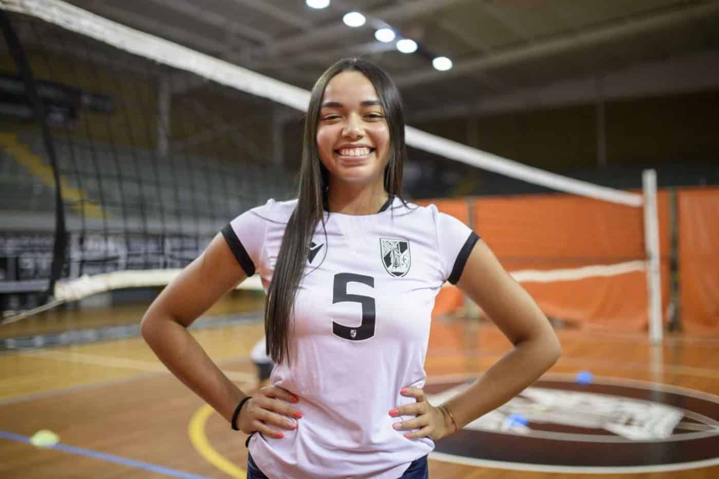 Beatriz Passos reforça a equipa feminina do voleibol do Vitória SC