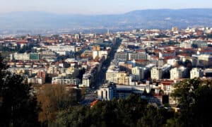 Câmara de Braga rejeita descida de 3% da taxa de IMI