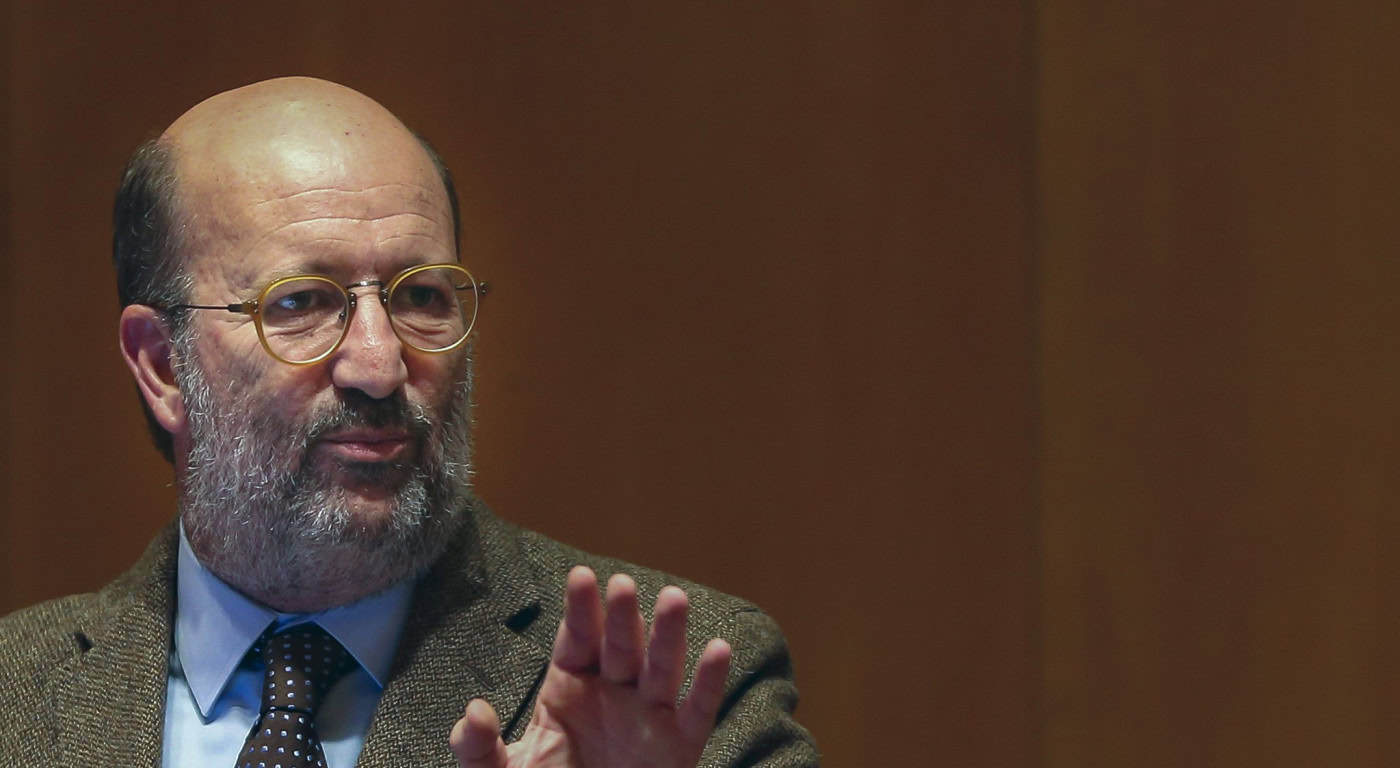 Clima: Ministro do Ambiente diz que "é tempo" de parar com combustíveis fósseis