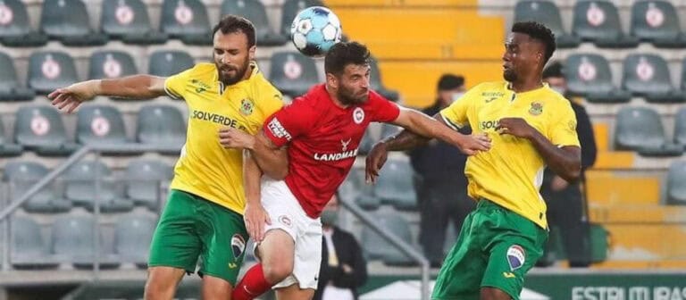 Paços perde em Larne mas apura-se. Segue-se o Tottenham