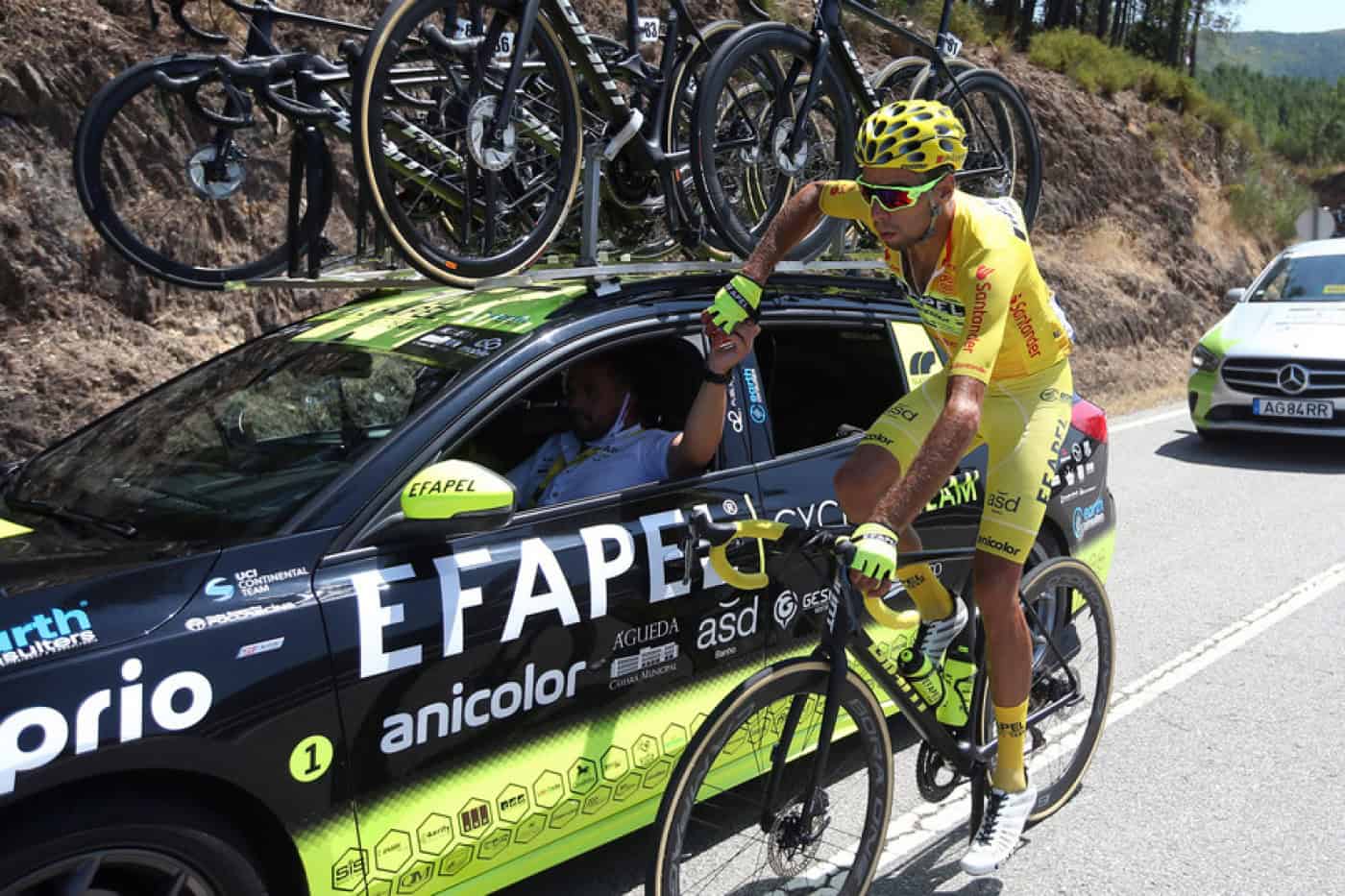 Volta a Portugal. Rafael Reis sobe o Larouco de amarelo