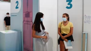 Centro de vacinação de Braga disponibiliza 400 senhas diárias em regime 'casa aberta'