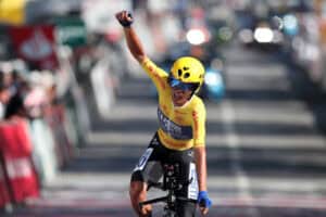 Amaro Antunes vence pelo segundo ano consecutivo a Volta a Portugal