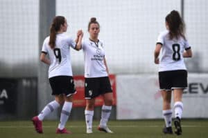 Vitória SC promove treinos de captação para equipa feminina