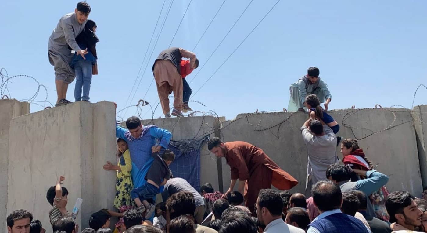 Afeganistão: Portugal espera receber refugiados afegãos “tão breve quanto possível”