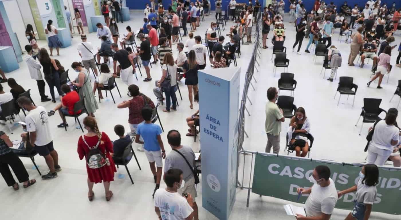 Covid-19. Cerca de 20 mil crianças e jovens já foram vacinados este domingo&nbsp;