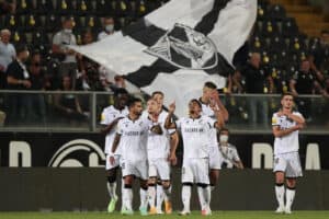 Vitória SC goleia Vizela no primeiro triunfo da época