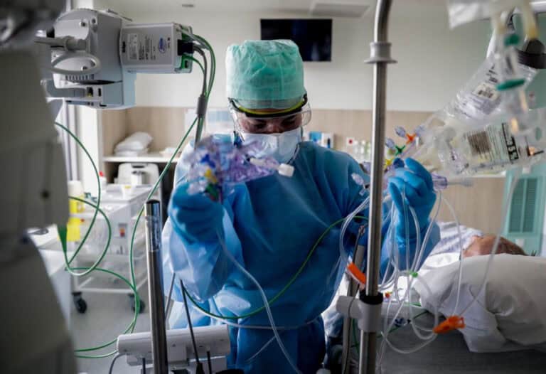 Portugal com mais 13 mortes e 2.261 novos casos de covid-19&nbsp;&nbsp;