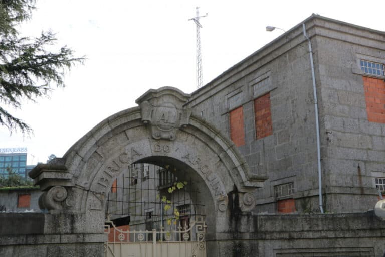 Domingos Bragança paga multa de 2.550 euros devido à Fábrica do Arquinho