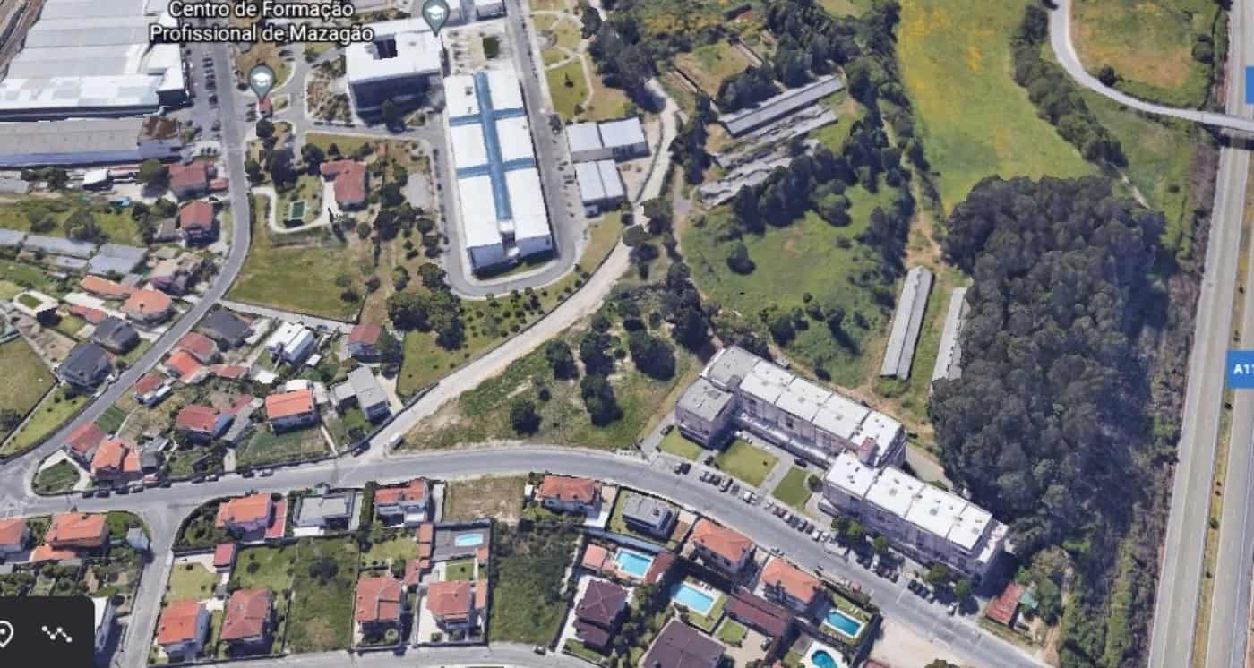 Braço de ferro entre moradores de Ferreiros e CMB continua