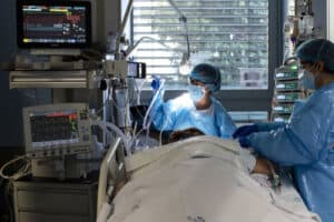 Doentes internados mais tempo têm mais problemas de mobilidade e ansiedade