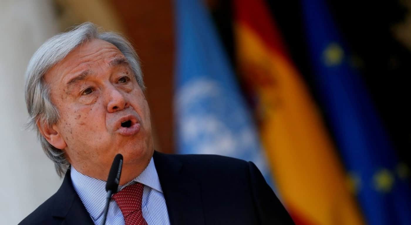 Secretário-geral da ONU defende diálogo com talibãs para evitar "milhões de mortos"