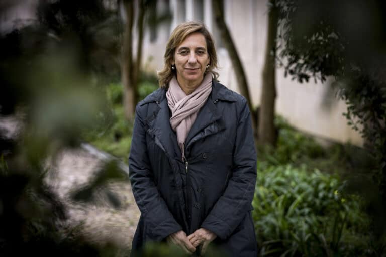 Sindicato do ensino superior quer que instituições disponibilizem testes e máscaras