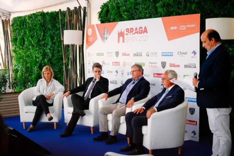 Braga Open marca regresso do público aos courts portugueses