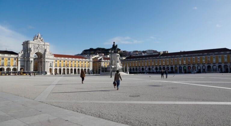 Economia portuguesa com excedente externo de 256 ME até julho&nbsp;