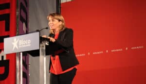 &nbsp;“Como é possível que em Braga se arranquem árvores para plantar carros?”&nbsp;