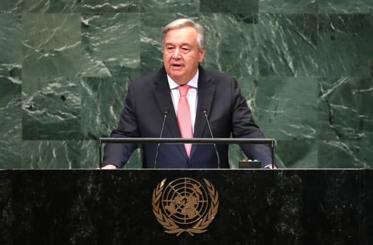 Guterres pede cooperação porque mundo nunca enfrentou tantas ameaças