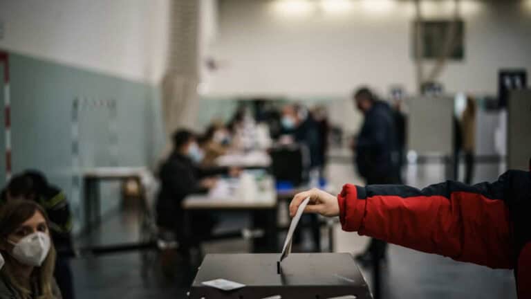 Abstenção no concelho de Braga nos 45,03% até às 16h00, projeta especialista