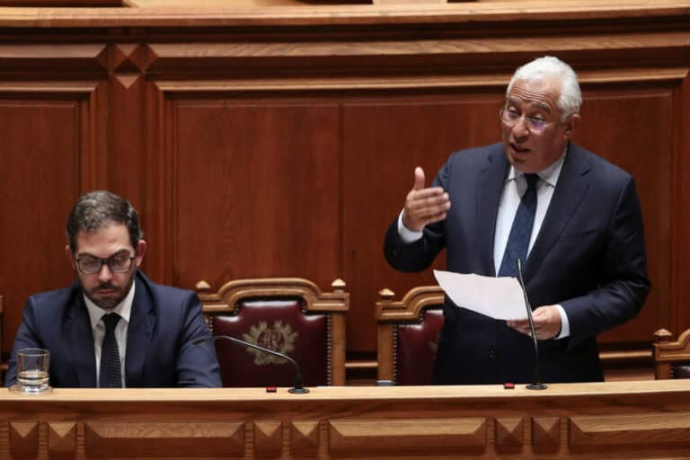 Costa hoje no Parlamento num debate já marcado pelo Orçamento do Estado&nbsp;
