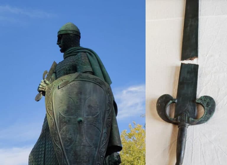Estátua de D. Afonso Henriques sem espada após ato de vandalismo em Guimarães