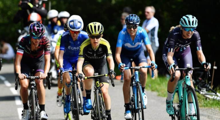Primeira edição do Tour feminino arranca da Torre Eiffel