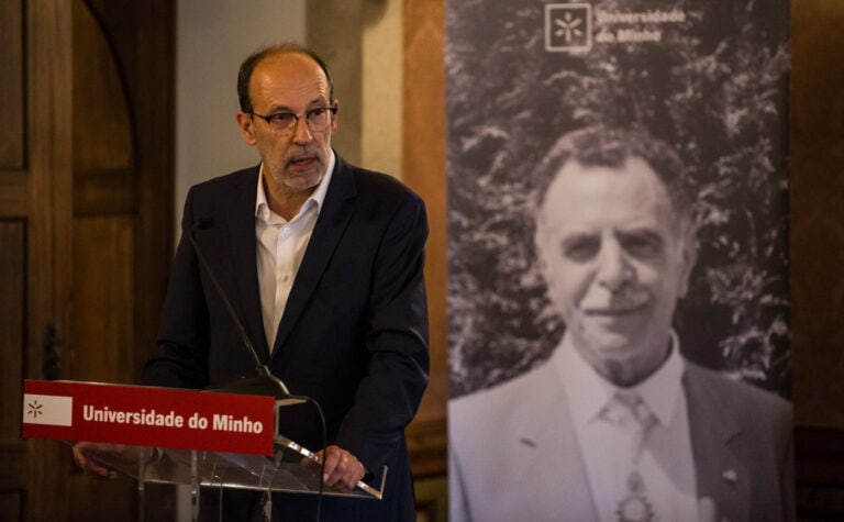 UMinho vai disponibilizar no digital arquivo pessoal de Victor de Sá