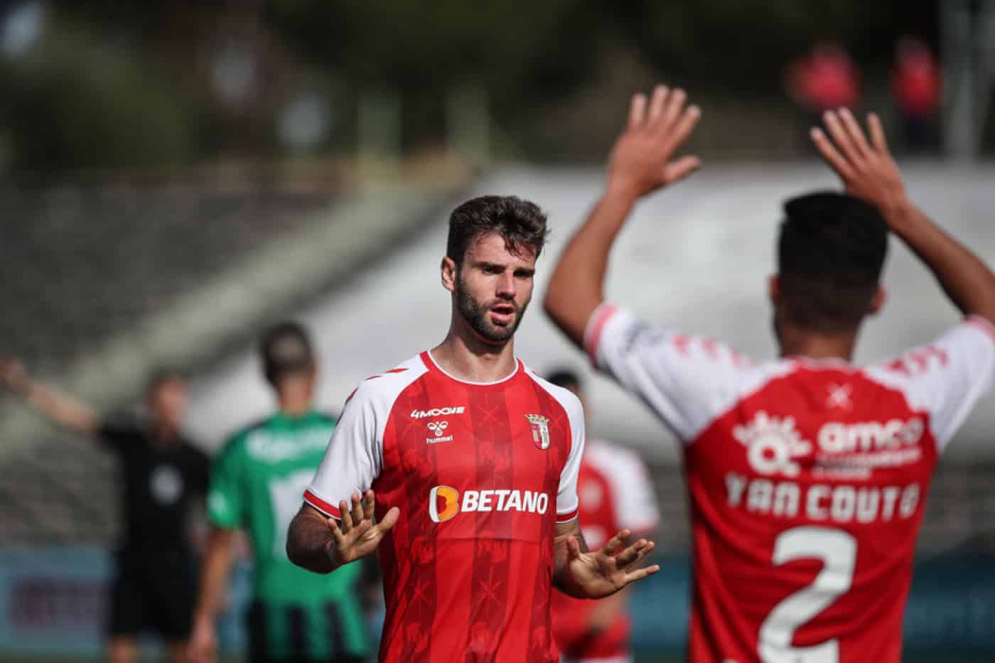 Braga goleia Moitense e passa à quarta eliminatória da Taça de Portugal