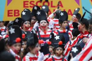 Assembleia da República chumba consagração de Carnaval como feriado nacional