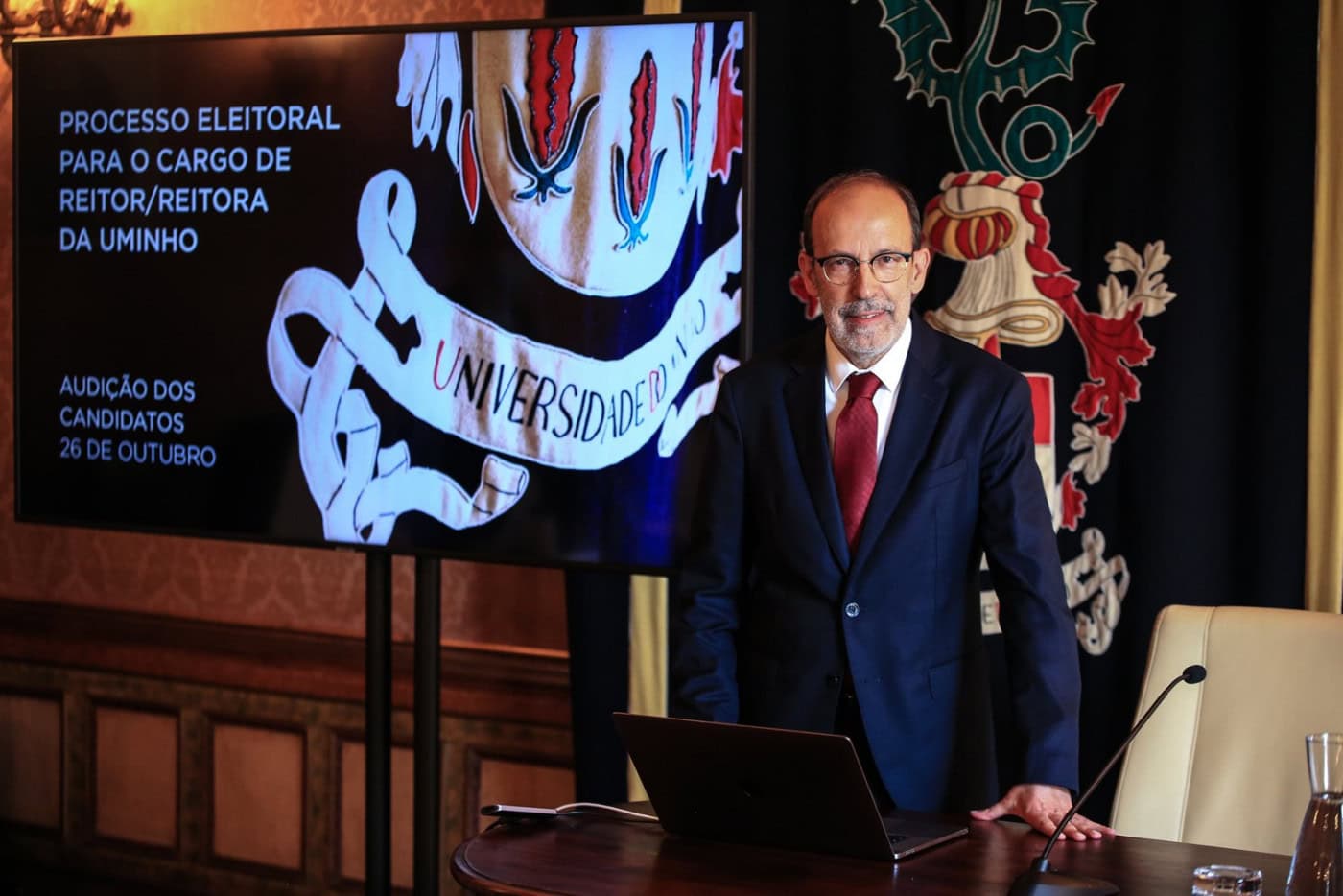 "Mais que a pessoa certa, considero ser o programa e a equipa certa”