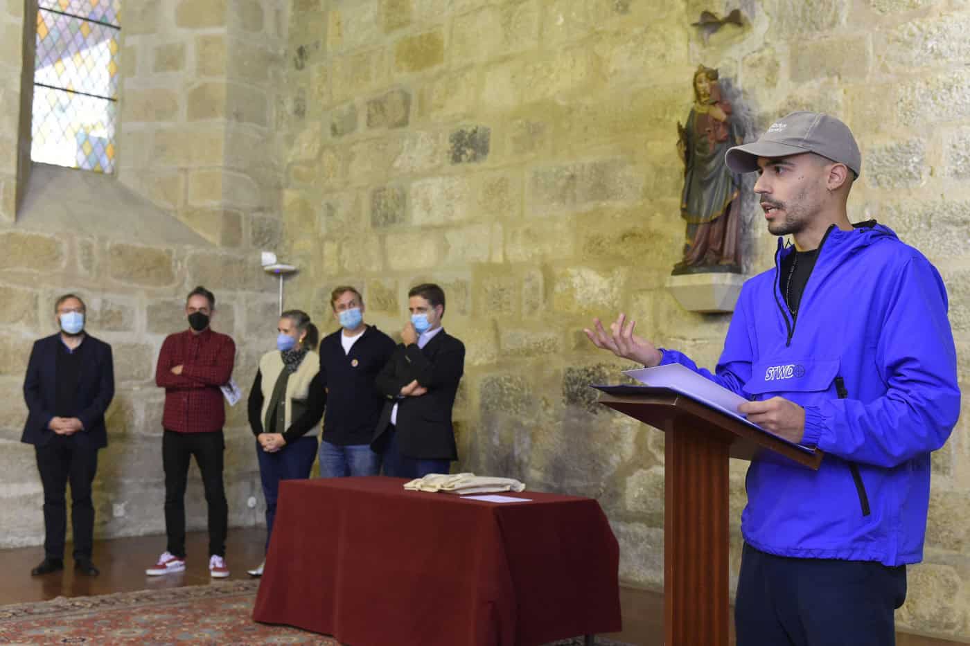 Ricardo Ladeira conquista 1ª Bienal de Ilustração - Prémio Capital da Cultura do Eixo Atlântico