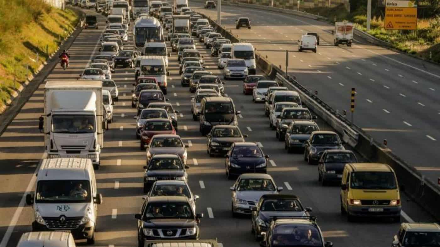 Taxas adicionais para IUC de carros a gasóleo sem efeito no próximo ano