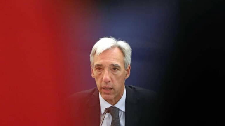 Ministro da Defesa diz que informou ONU em 2020 sobre suspeitas de tráfico por militares portugueses