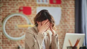 Síndrome de Burnout. “Não é normal estarmos demasiado tristes”