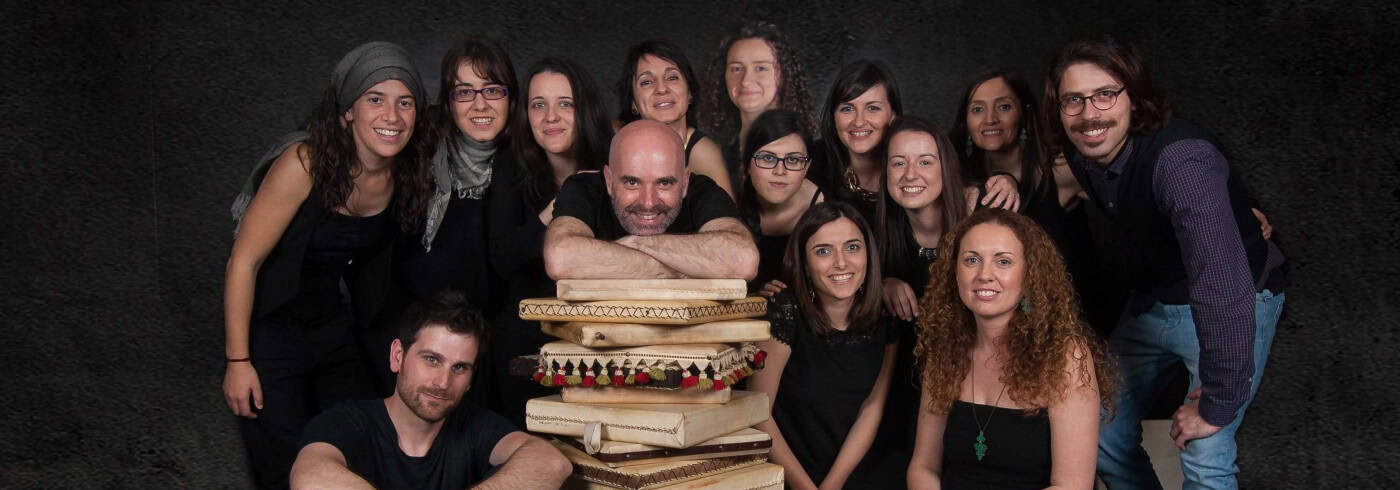 Theatro Circo recebe projeto musical de Xabier Díaz e Adufeiras de Salitre