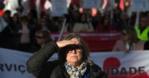 Greve nacional. Mais de 400 trabalhadores de IPSS manifestam-se no Porto&nbsp;